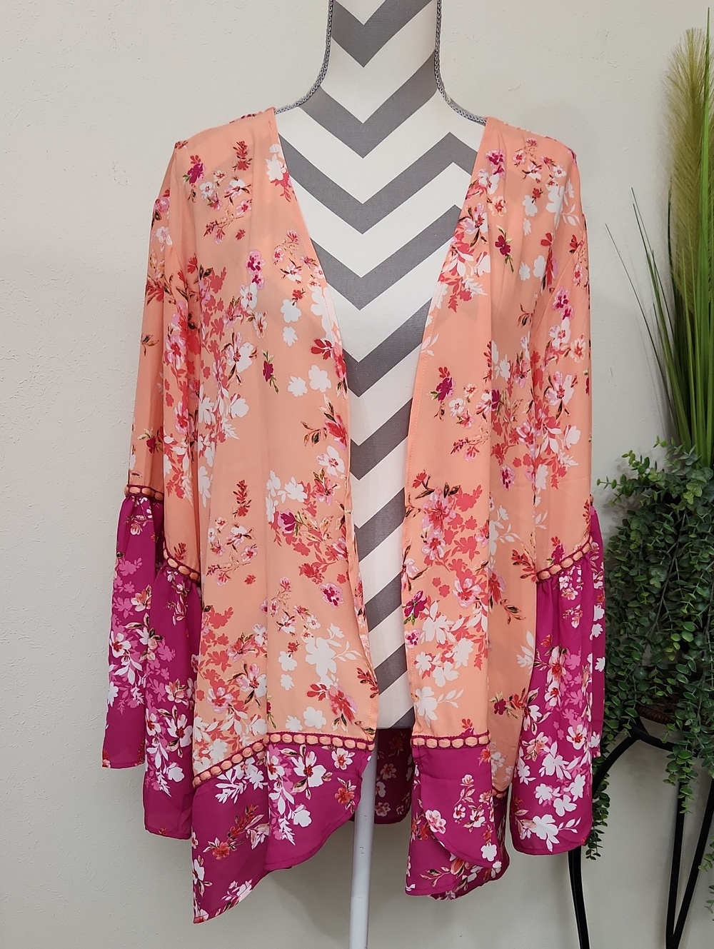 The Pioneer Woman Peach Floral Kimono Cardigan